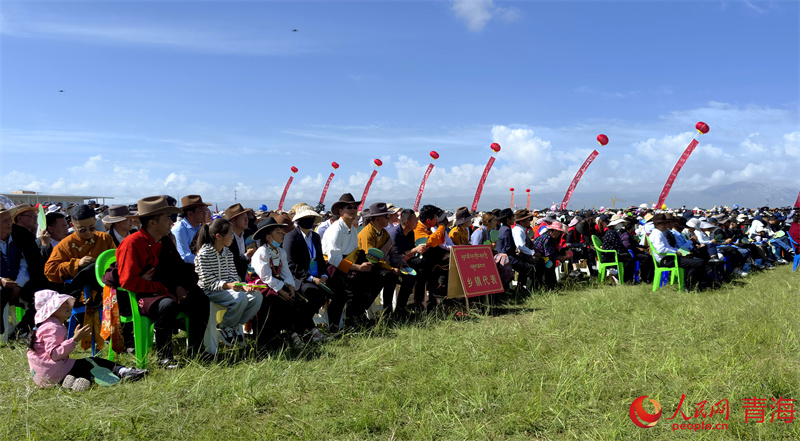 “山宗水源•大美青海•圣洁海南•生态兴海”2024年兴海旅游文化季开幕(图2)